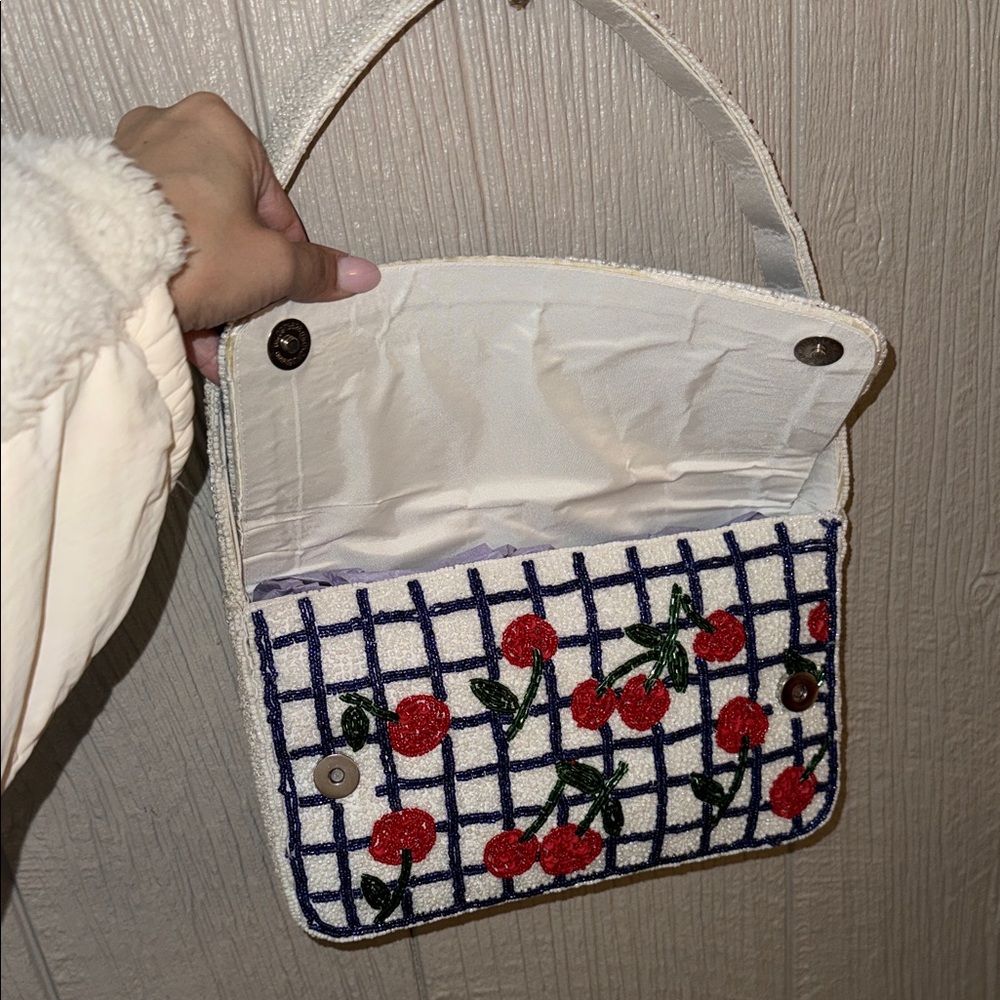 Cherry Patterned Beaded Handbag - image 4